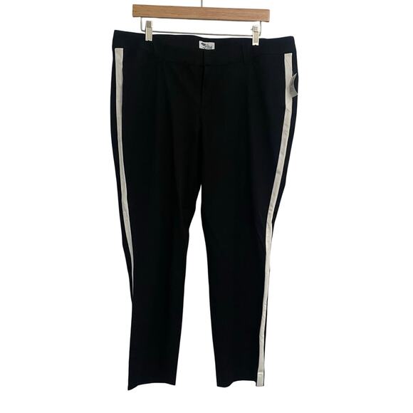 Old Navy Pants - Old Navy The Diva Pants Side stripe Women’s Plus Size 16 Business office Siren